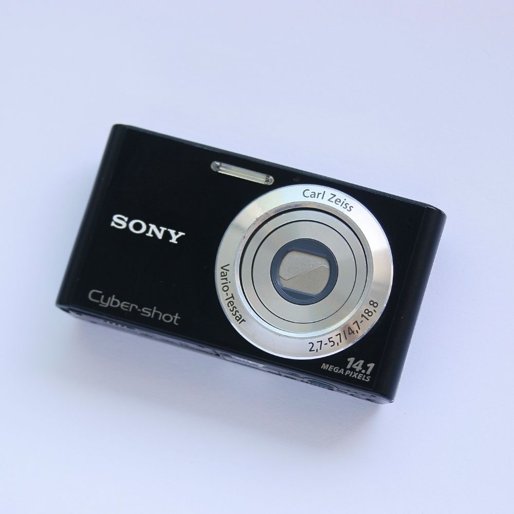 Sony Cyber-shot DSC-W320
