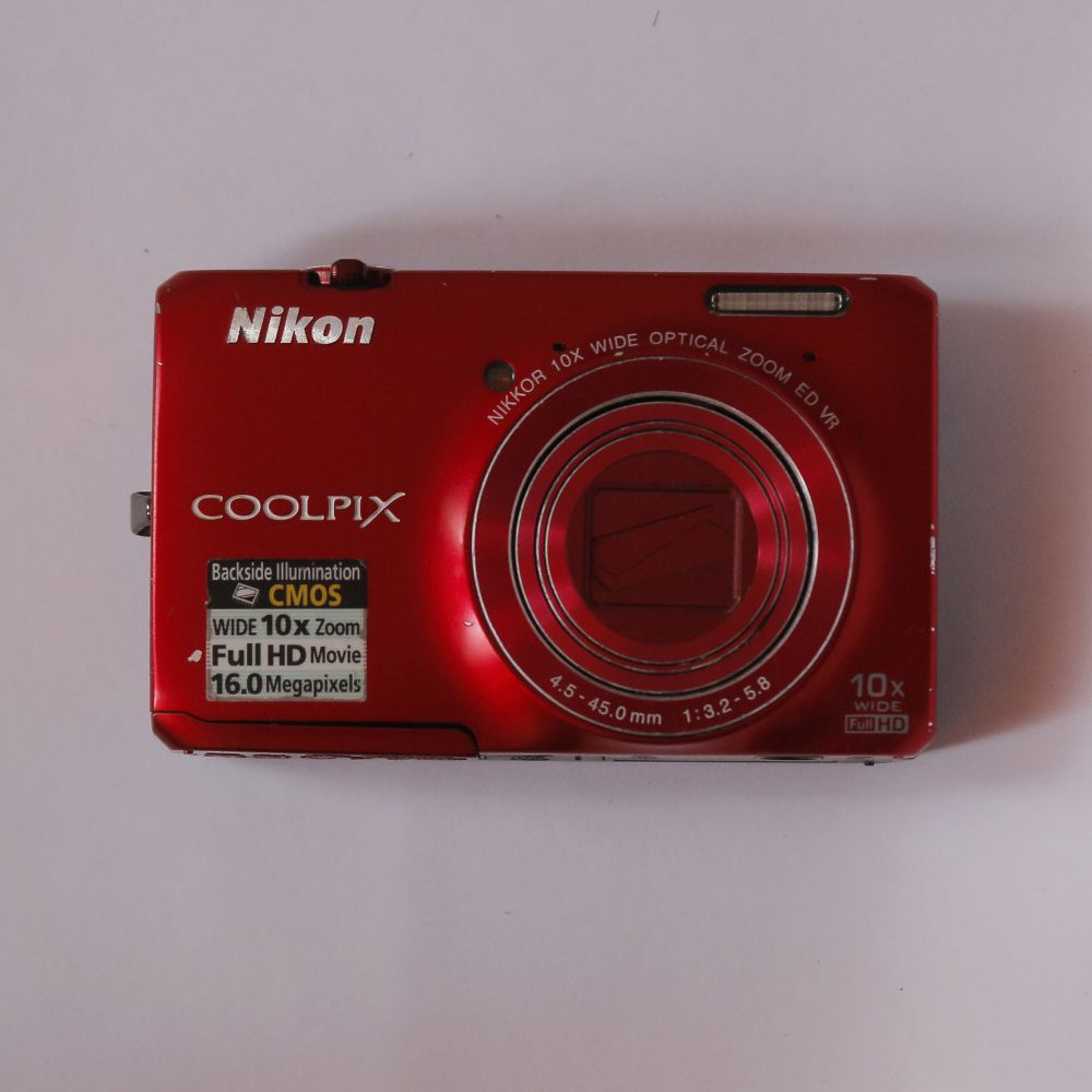 Nikon COOLPIX S6300