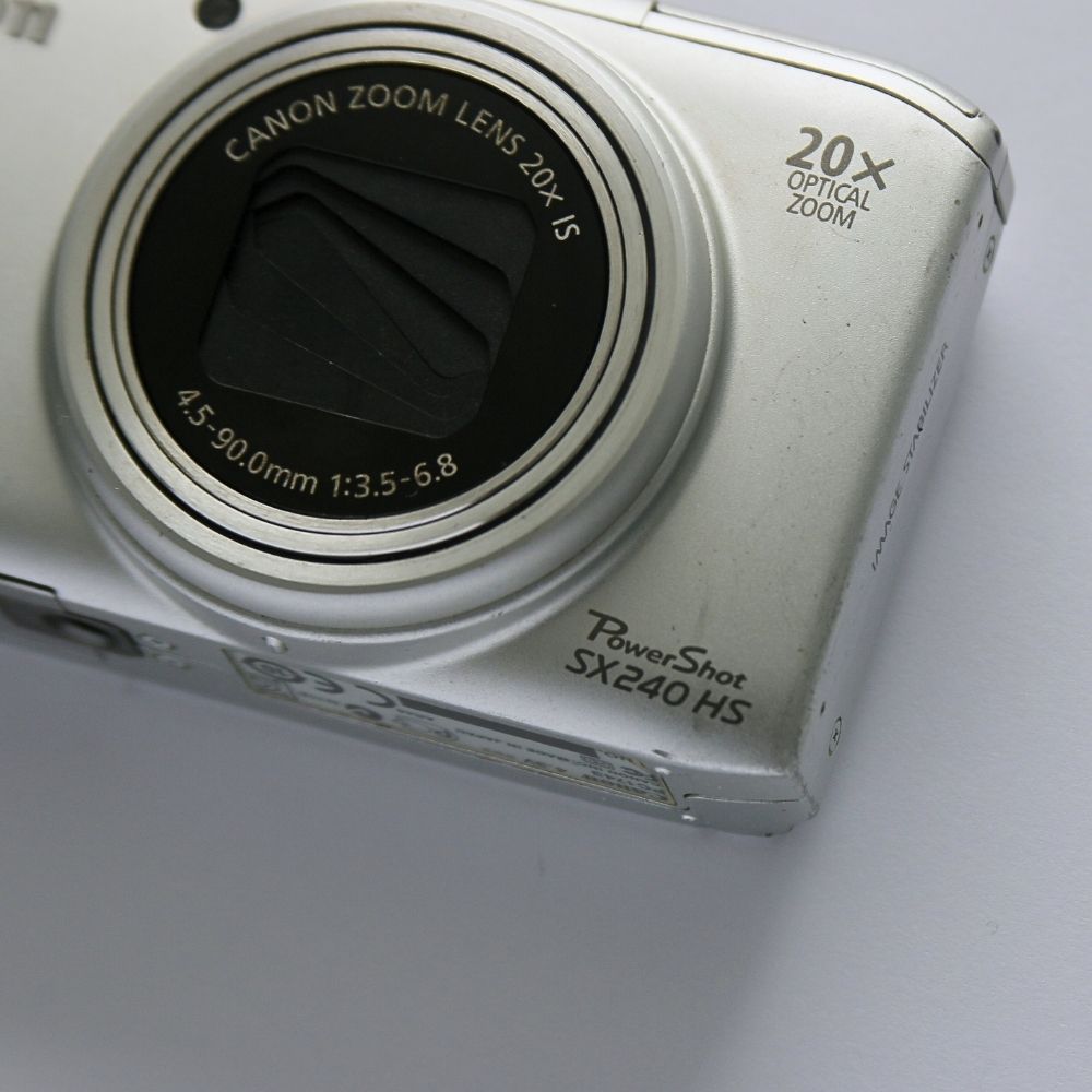 Canon PowerShot SX240 HS