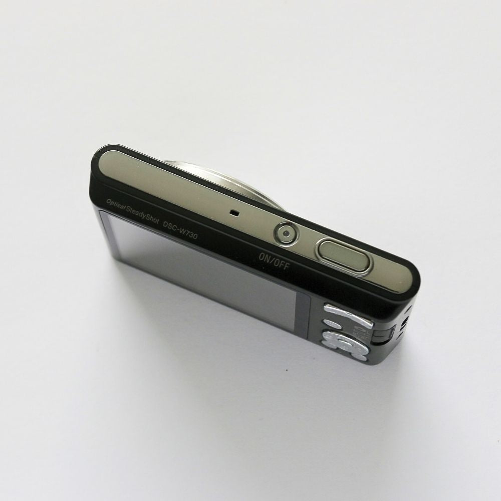 Sony Cyber-shot DSC-W730