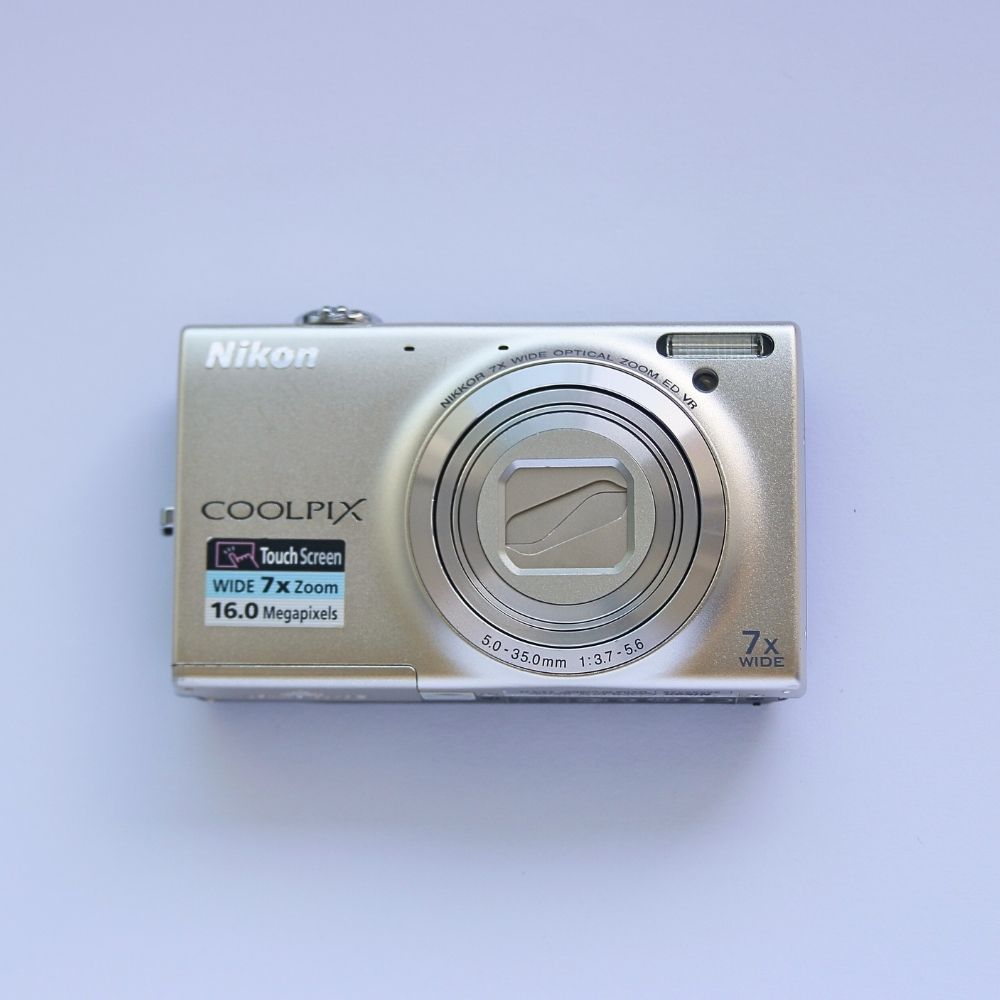 Nikon COOLPIX S6100