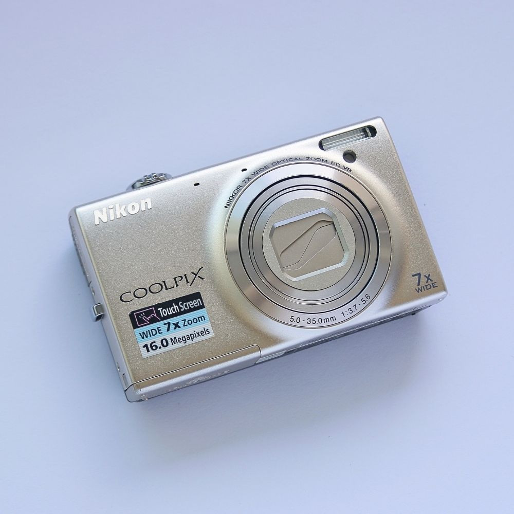 Nikon COOLPIX S6100