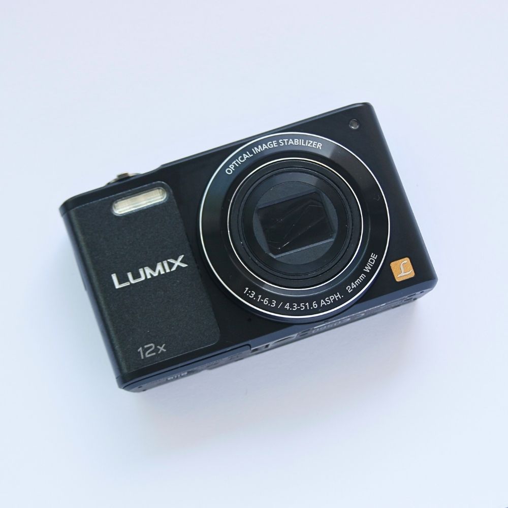 Panasonic LUMIX DMC-SZ10