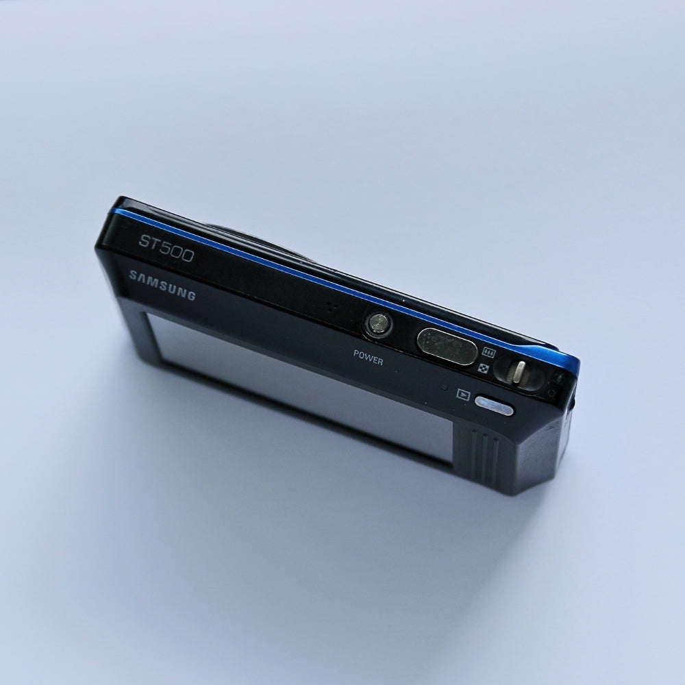 Samsung ST500 SELFIE
