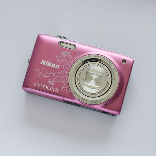 Nikon COOLPIX S2700