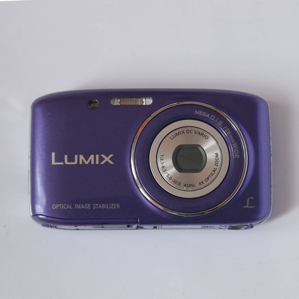 Panasonic LUMIX DMC-S2
