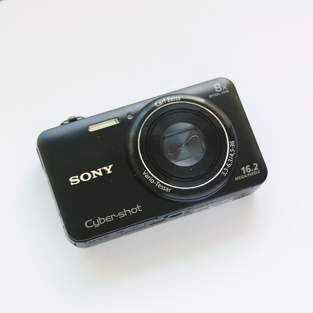 SONY Cyber-shot DSC-WX80