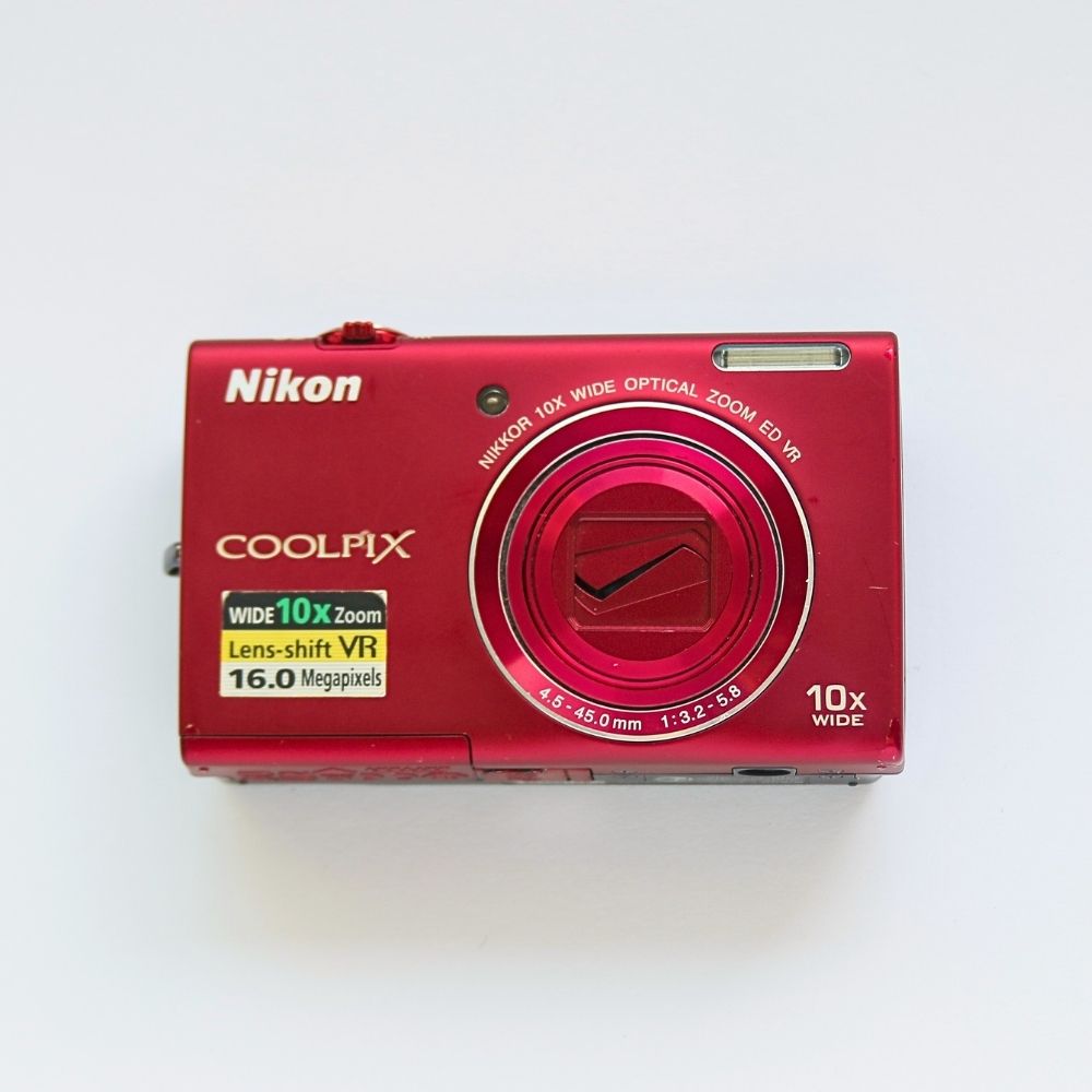 Nikon COOLPIX S6200