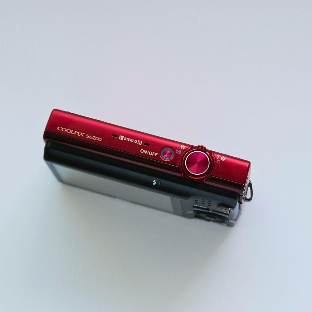 Nikon COOLPIX S6200