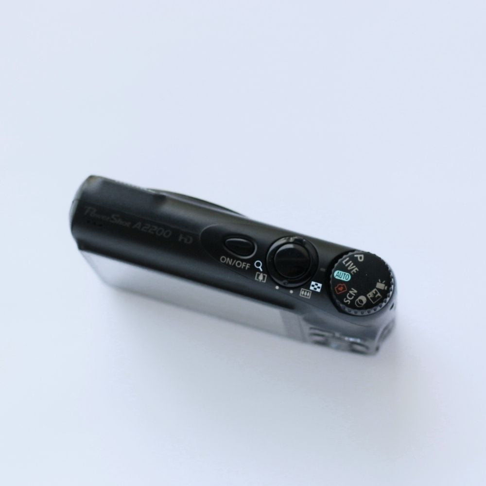 Canon PowerShot A2200 HD