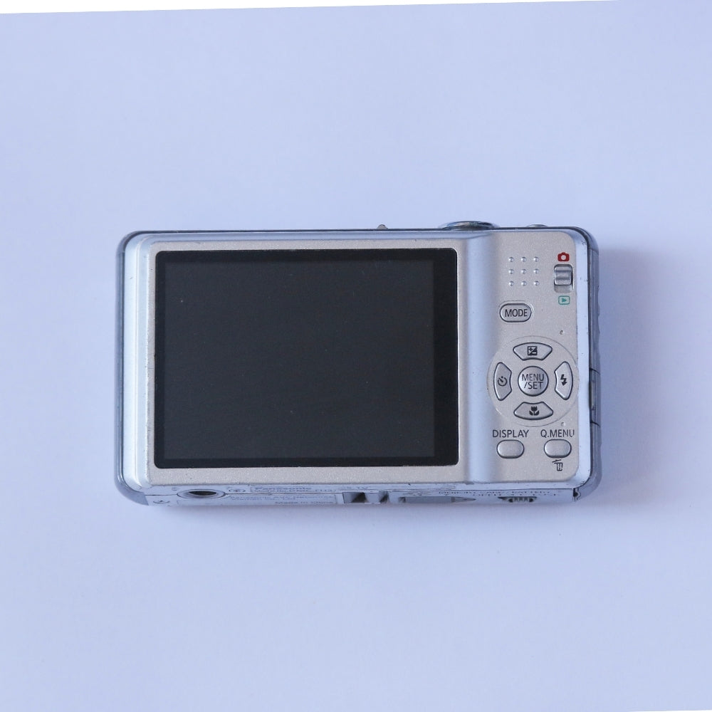 Panasonic LUMIX DMC-FH3