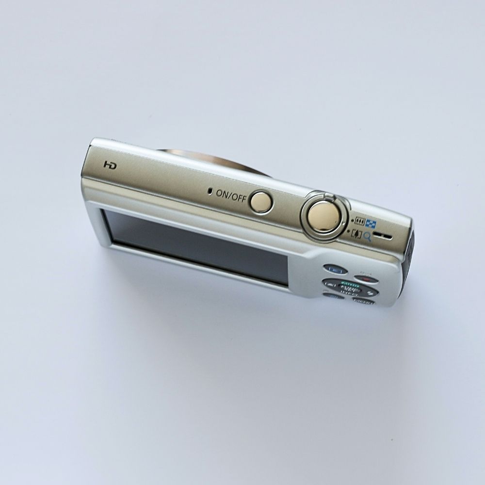 Canon PoweShot ELPH 180 HD