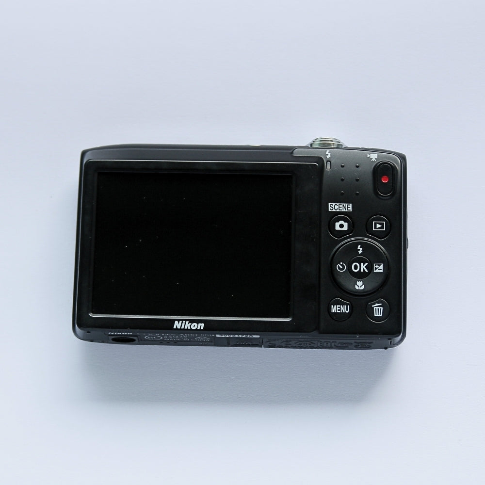 Nikon COOLPIX A100