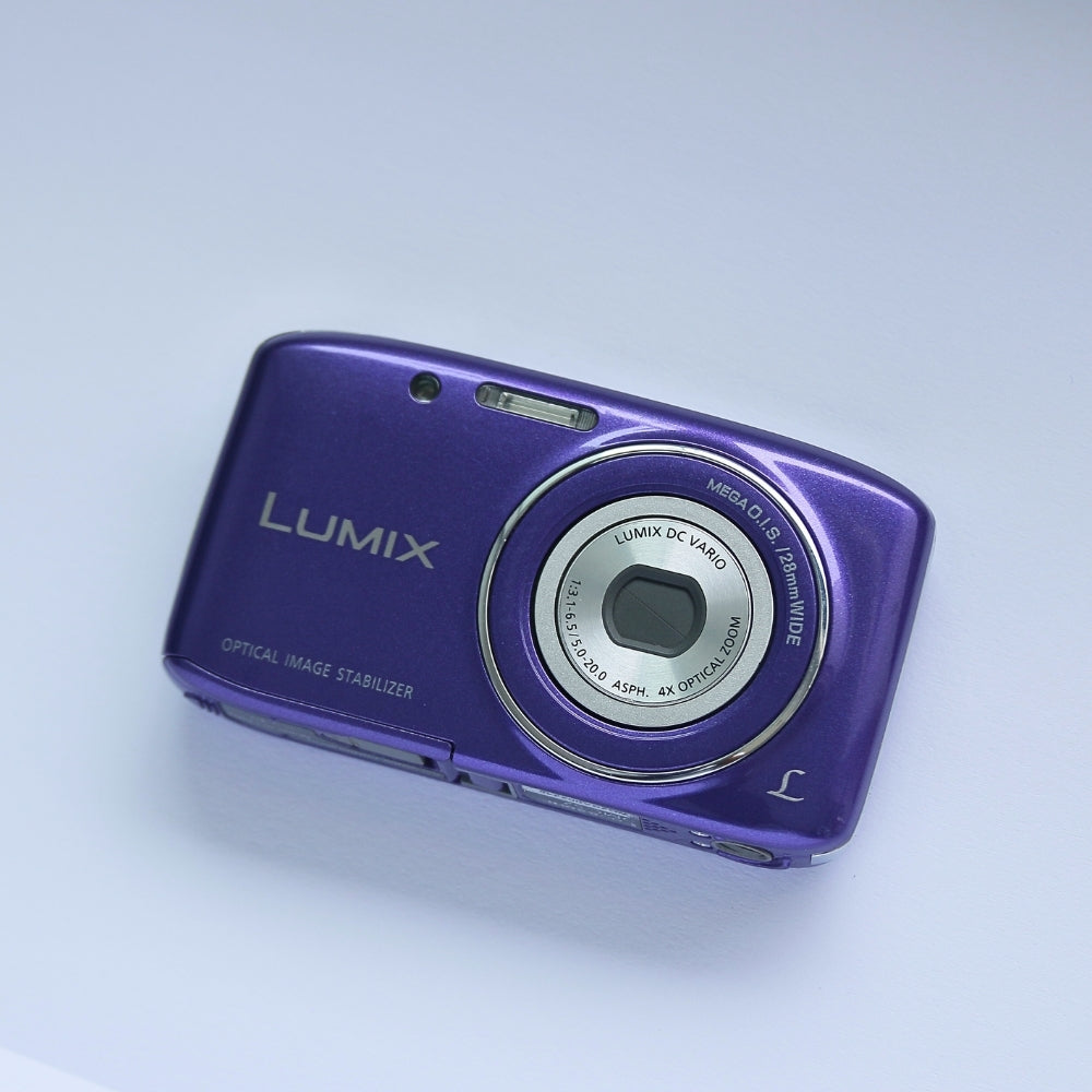 Panasonic LUMIX DMC-S2