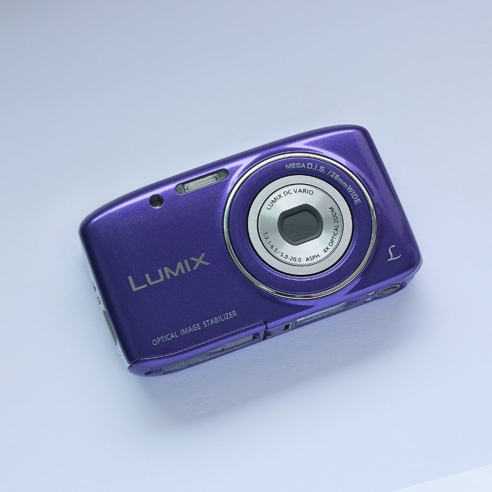 Panasonic LUMIX DMC-S2