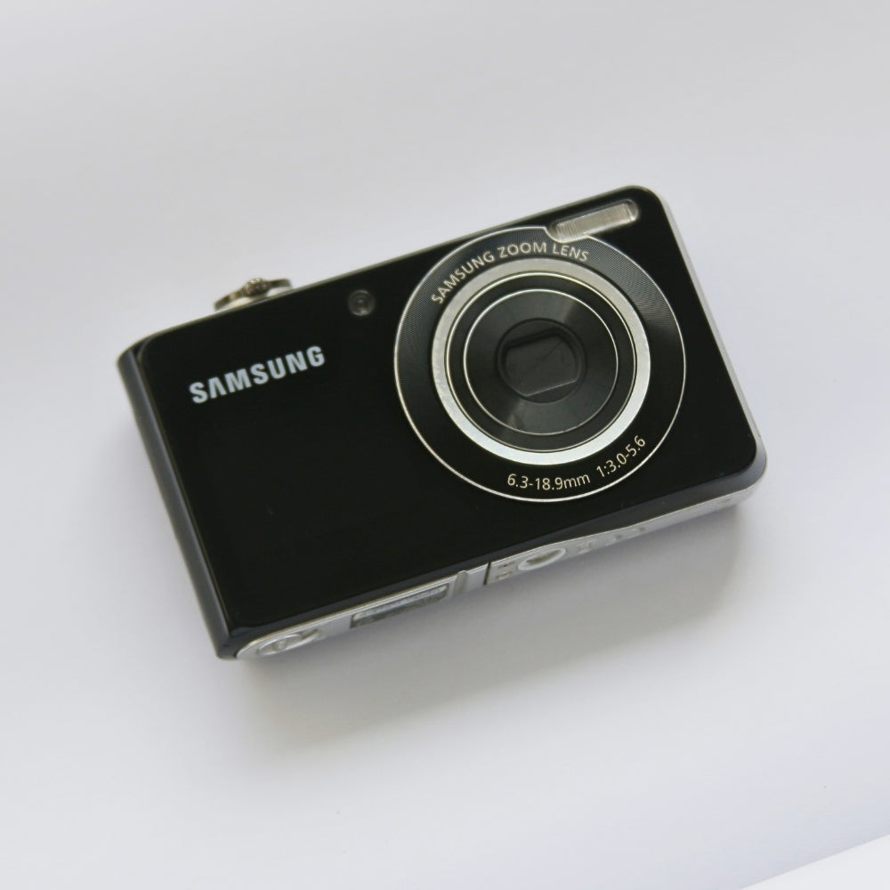 Samsung PL100 Selfie