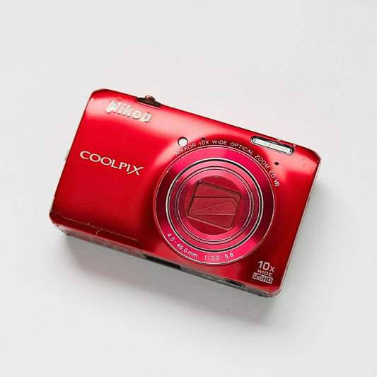 Nikon COOLPIX S6300