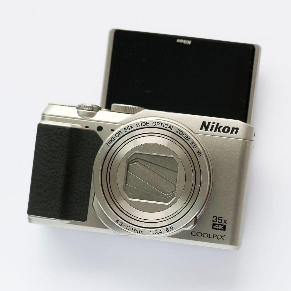 Nikon COOLPIX A900