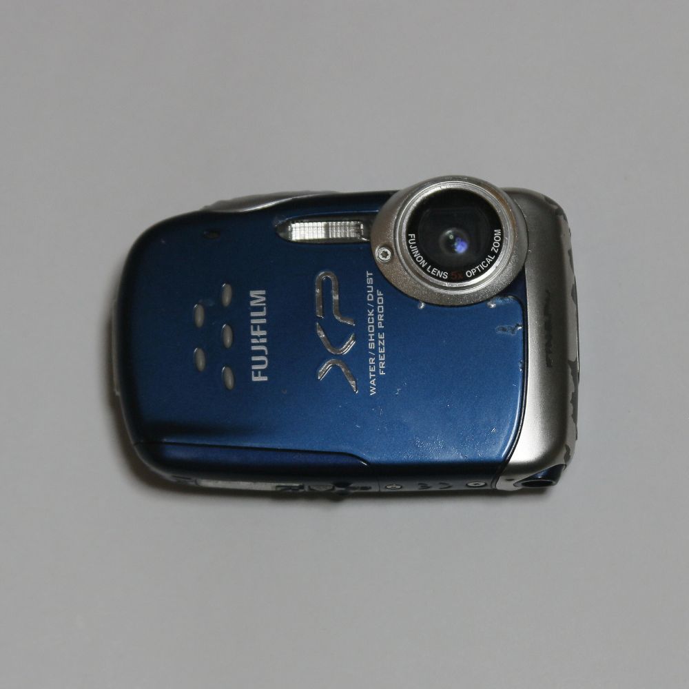 FUJIFILM FinePix XP10