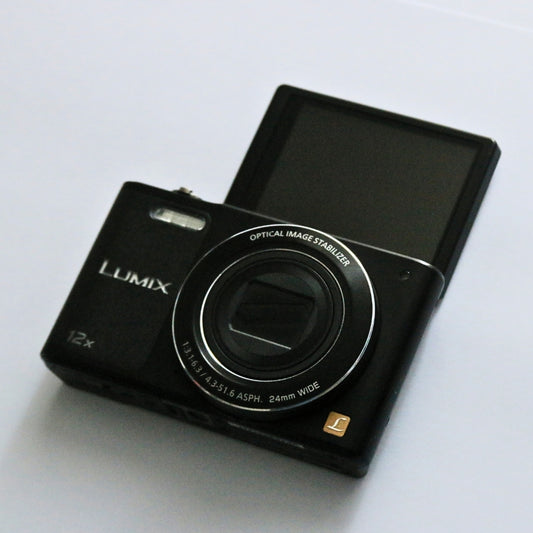 Panasonic LUMIX DMC-SZ10