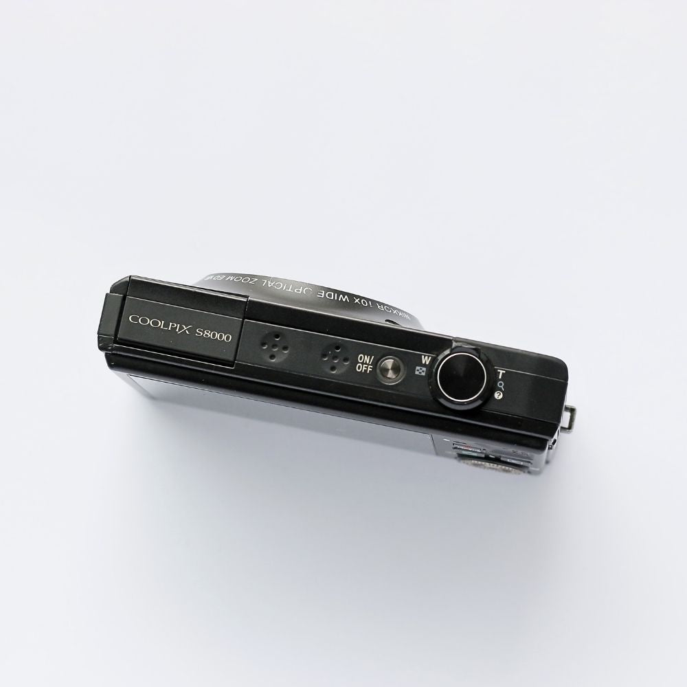 Nikon COOLPIX S8000