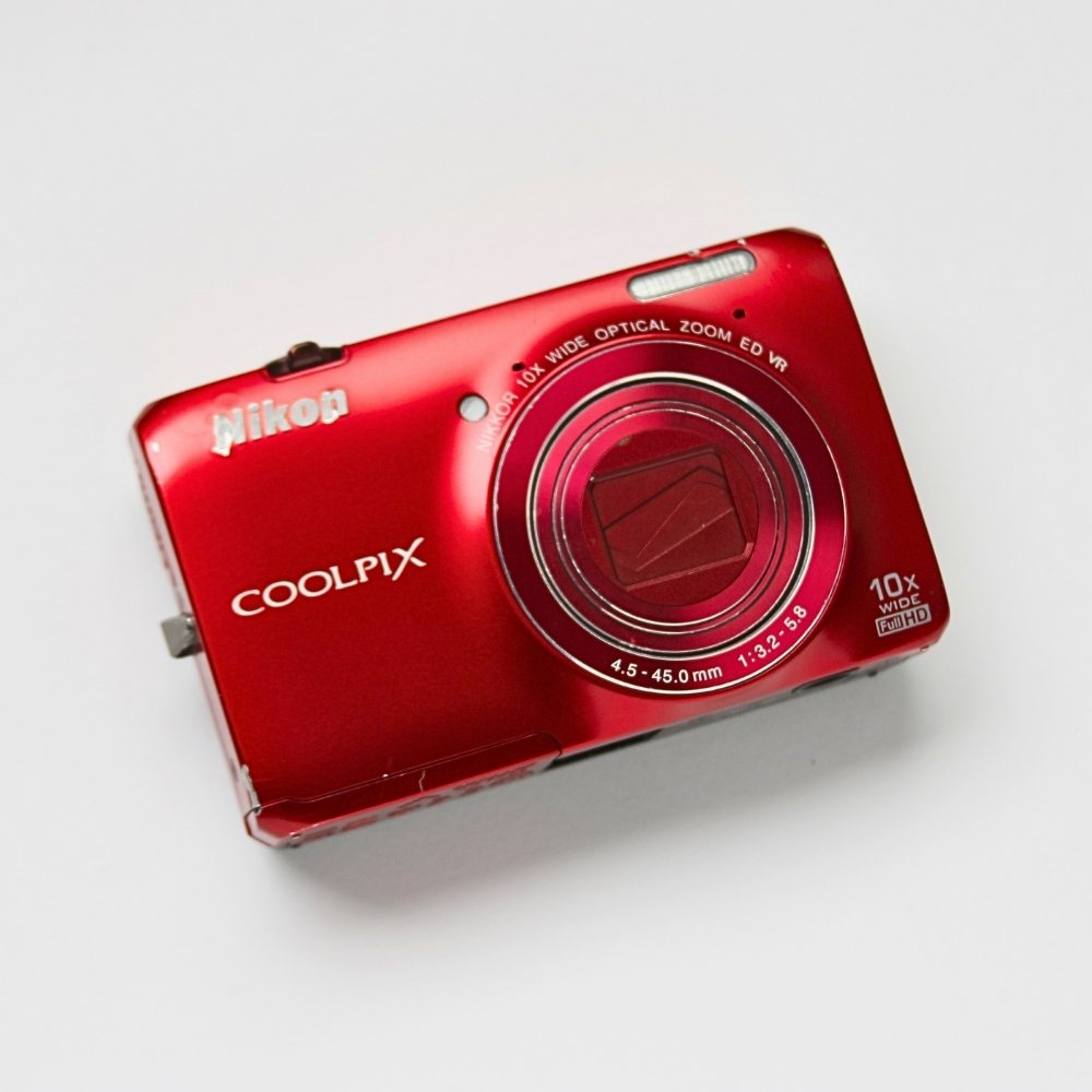 Nikon COOLPIX S6300