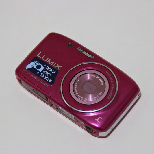 Panasonic LUMIX DMC-S2