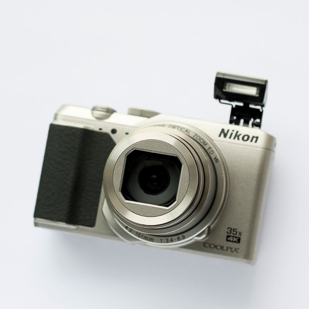 Nikon COOLPIX A900