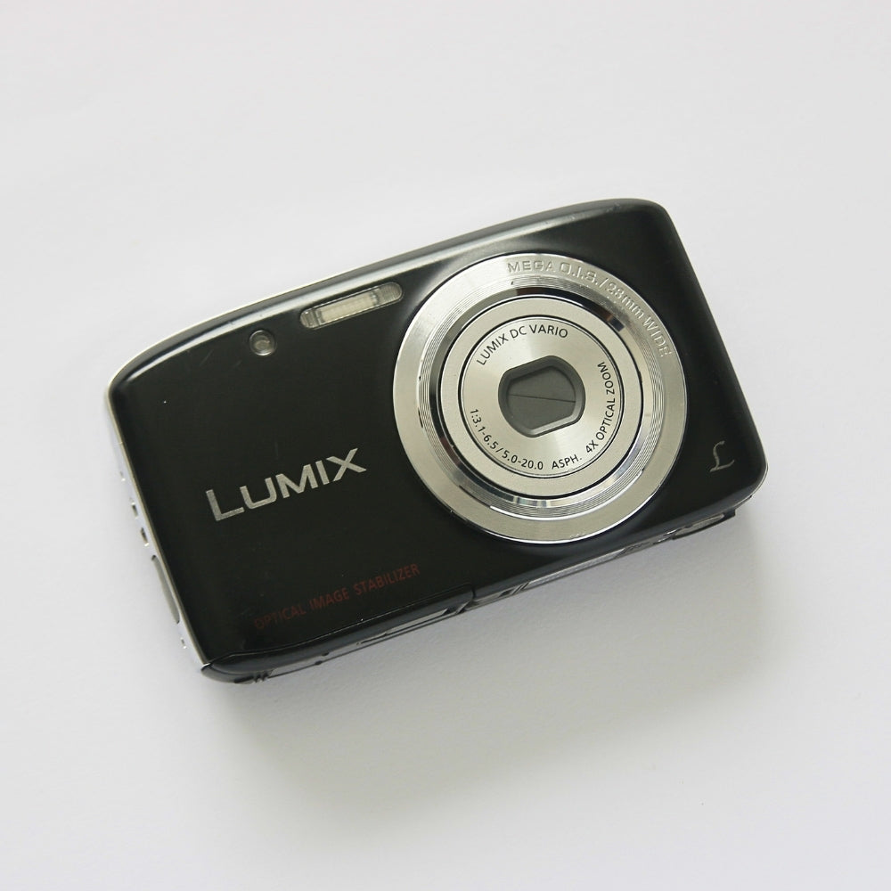 Panasonic LUMIX DMC-S5