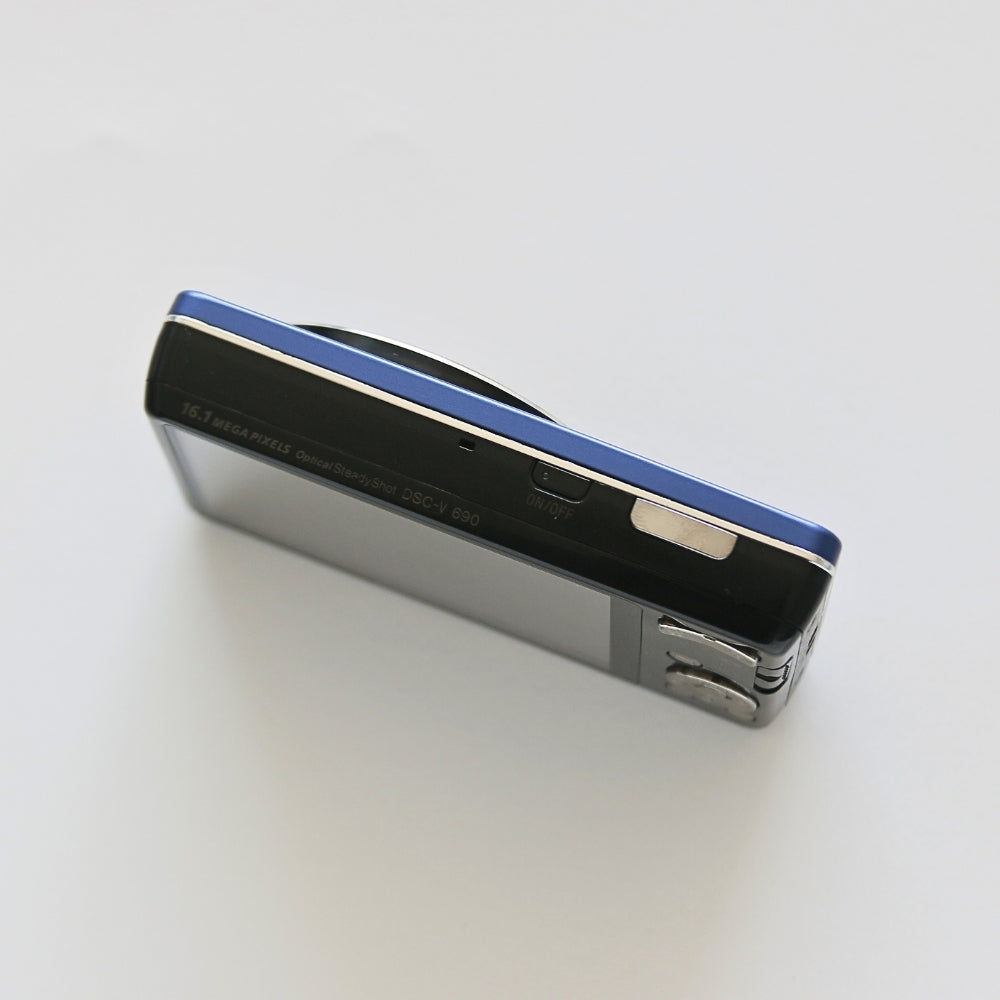 Sony Cyber-shot DSC-W690