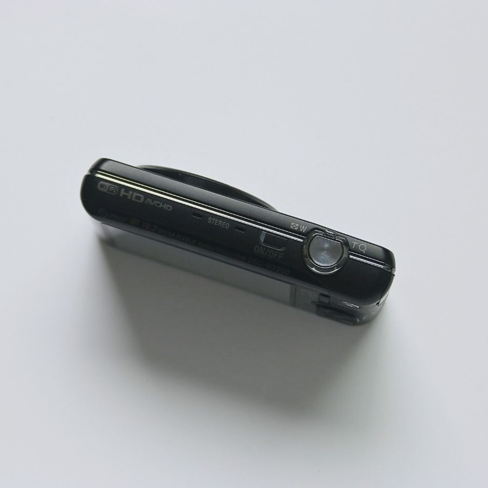 Sony Cyber-shot DSC-WX200