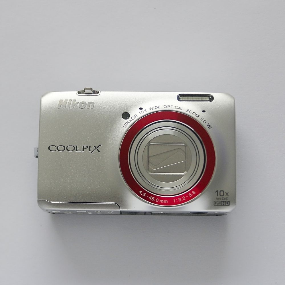 Nikon COOLPIX S6300