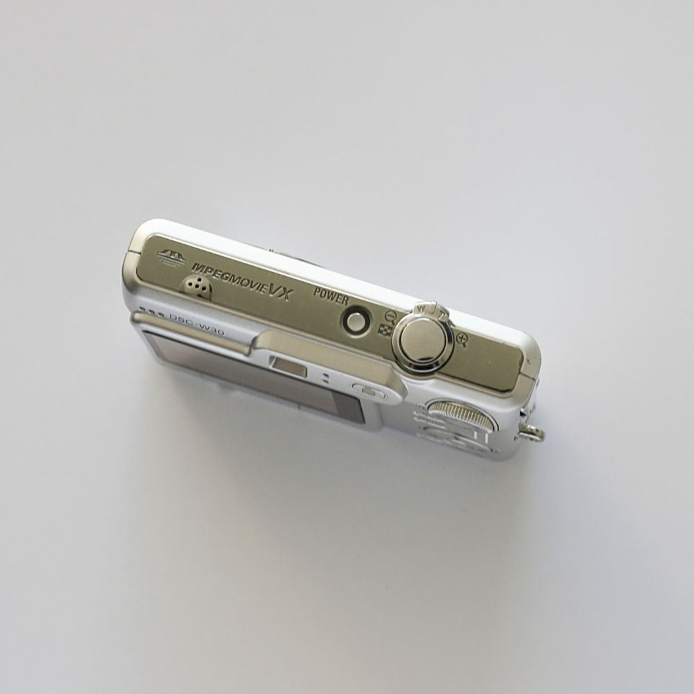 SONY Cyber-shot DSC-W30
