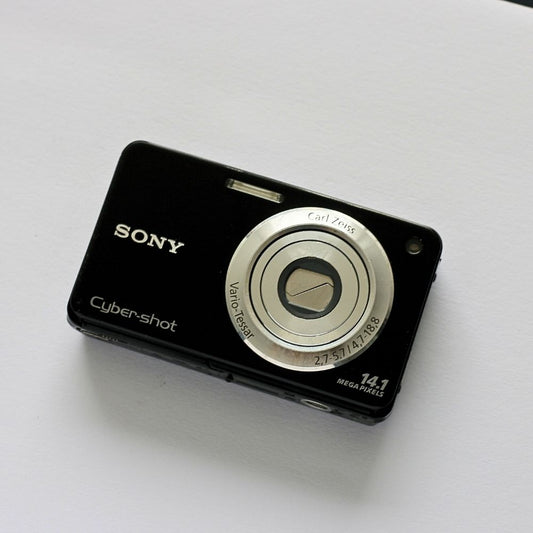 Sony Cyber-shot DSC-W530