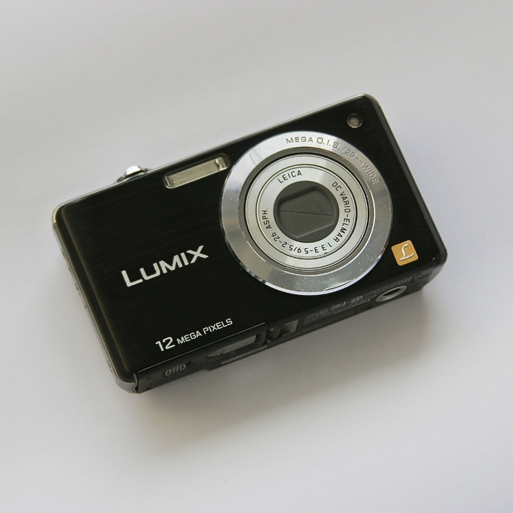 Panasonic LUMIX DMC-FS15