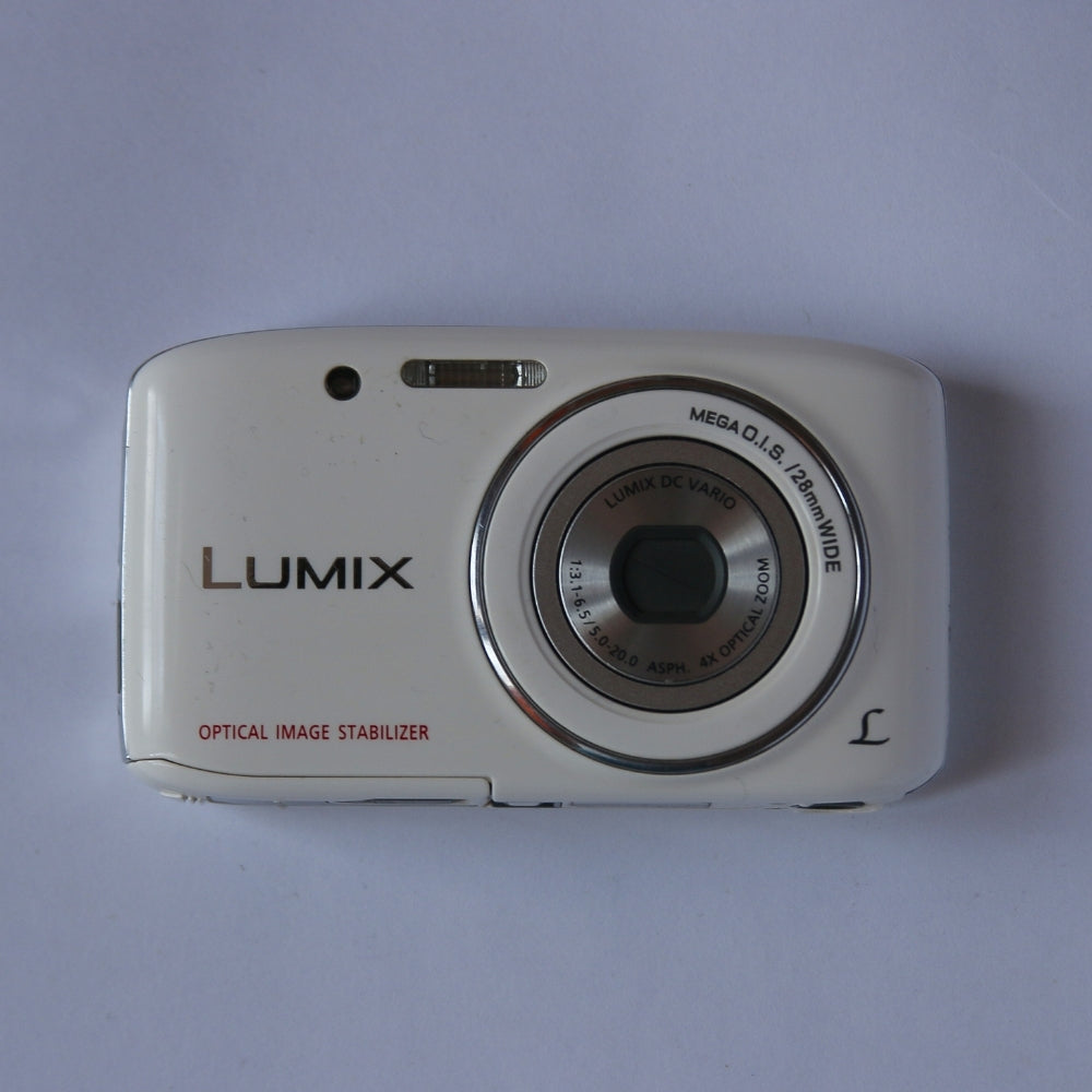 Panasonic LUMIX DMC-S2