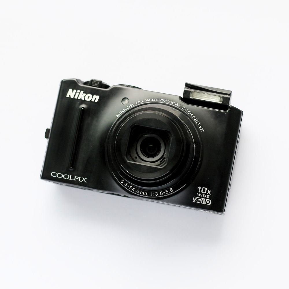 Nikon COOLPIX S8100