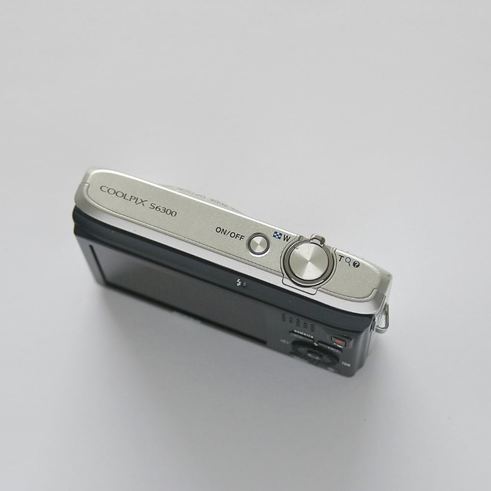 Nikon COOLPIX S6300