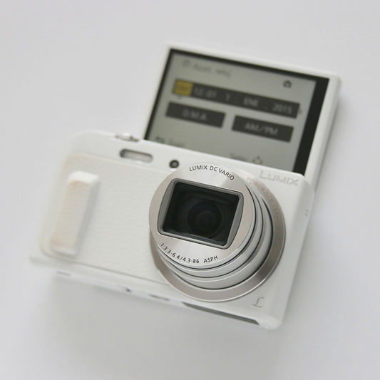 Panasonic LUMIX DMC-ZS45 Selfie
