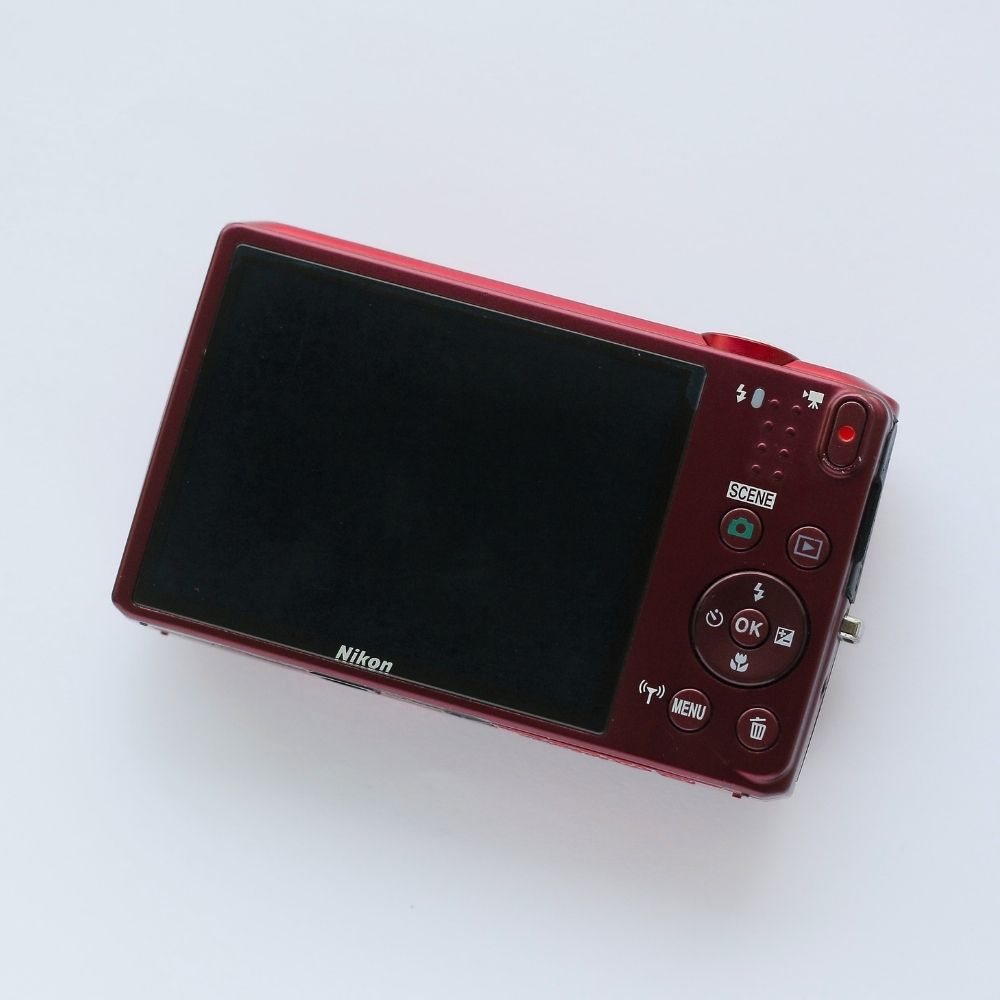 Nikon COOLPIX S6800