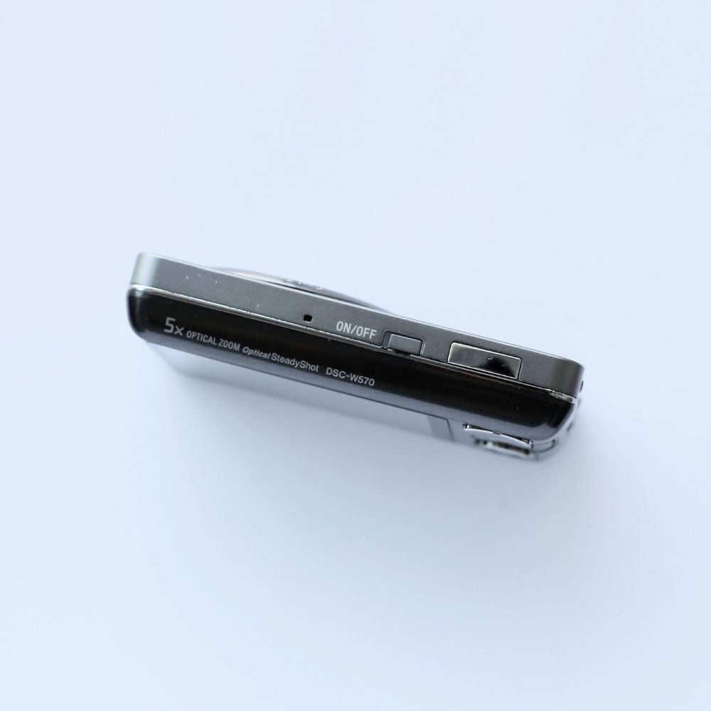 Sony Cyber-shot DSC-W570