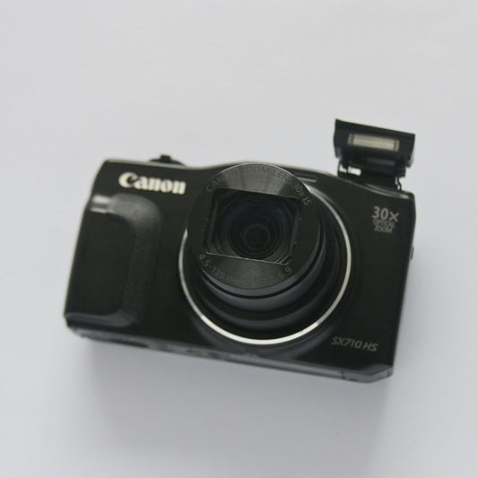 Canon PowerShot SX710 HS