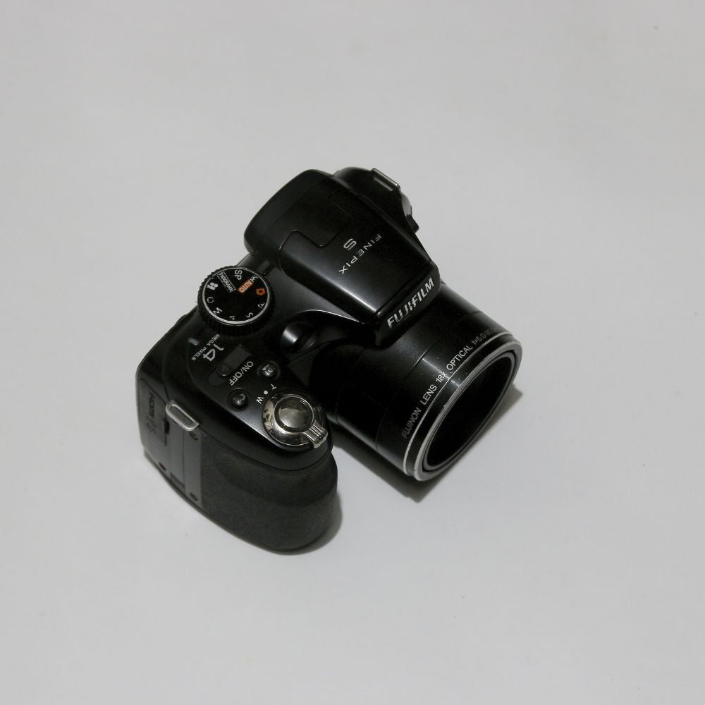 FUJIFILM FinePix S2980