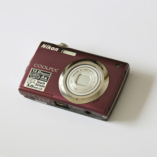 Nikon COOLPIX S4000