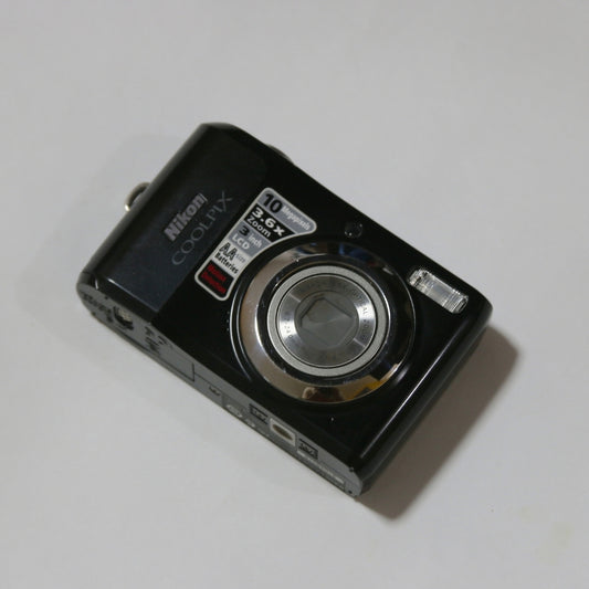Nikon COOLPIX L20