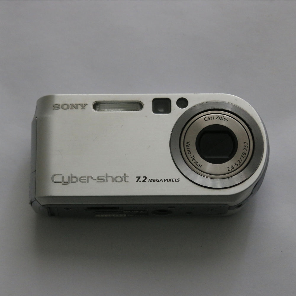 Sony Cyber-shot DSC-P200
