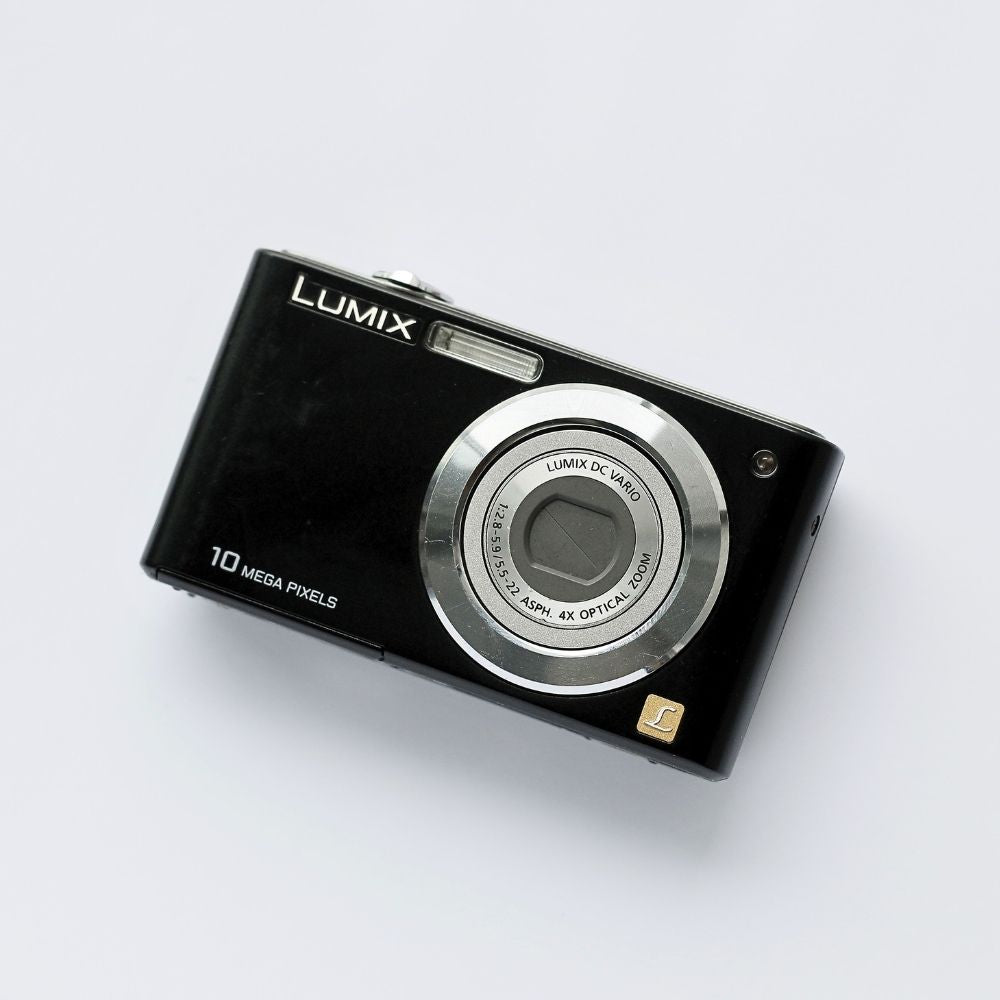Panasonic Lumix DMC-F2