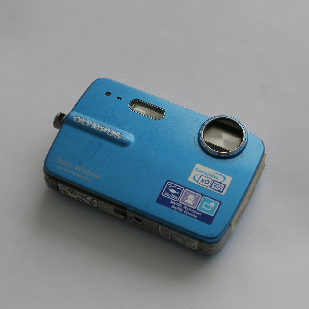 OLYMPUS Stylus 550WP