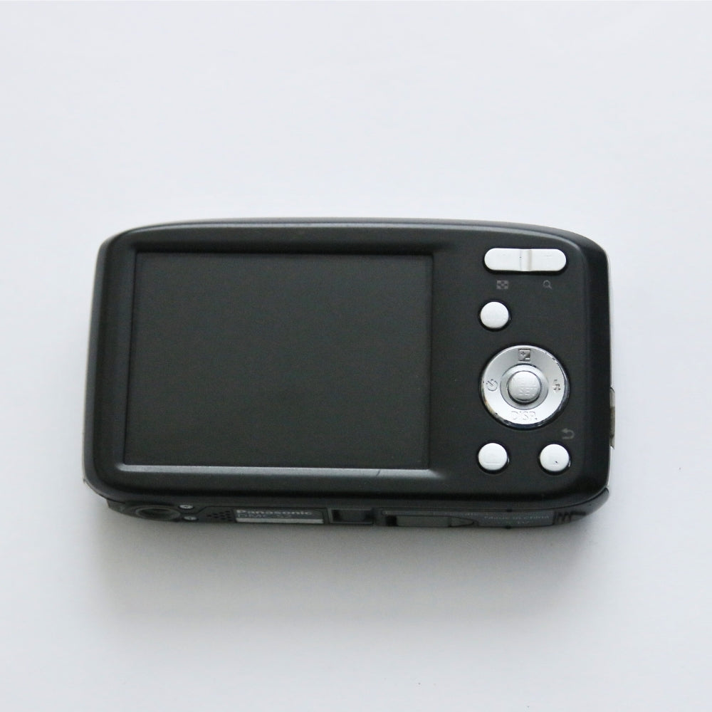 Panasonic LUMIX DMC-S2