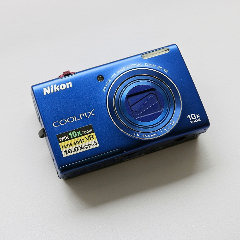 Nikon COOLPIX S6200